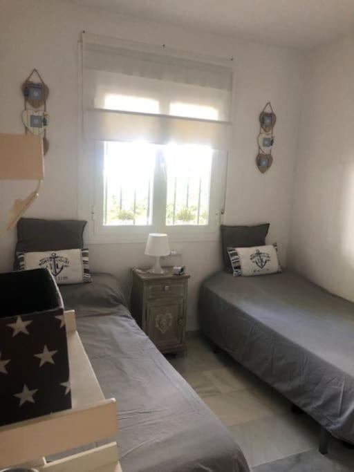 Appart T3 A Louer En Andalousie Chiclana de la Frontera Exteriör bild